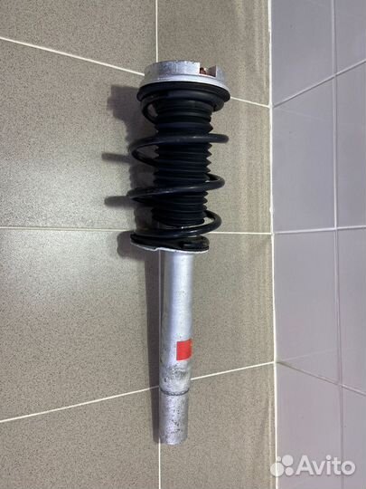 Амортизатор передний правый BMW 5 E39