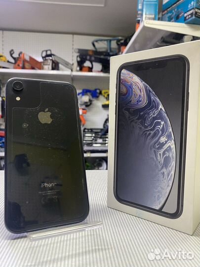 iPhone Xr, 64 ГБ