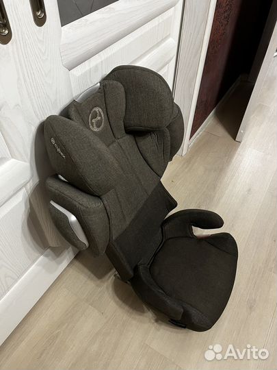Детское автокресло Cybex Solution Z серое