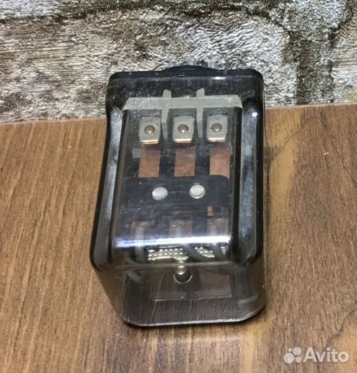 Реле BRL 300 024 24v 3 фазы 10а Оригинал