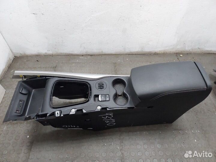 Консоль салона Renault Kadjar, 2016