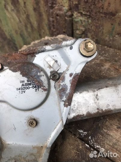 Моторчик дворников задний