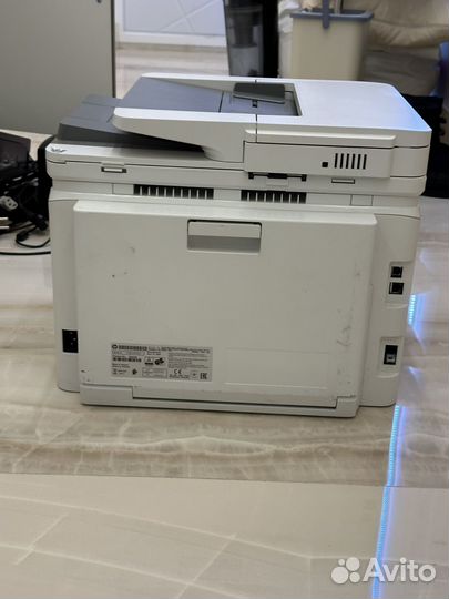 Принтер лазерный HP цветной