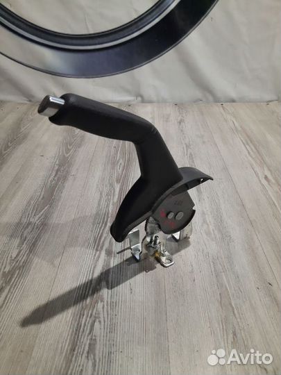 Ручник Kia RIO 3