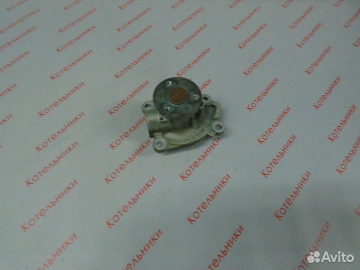 Nissan 21010-ED025 Насос водяной (Помпа)