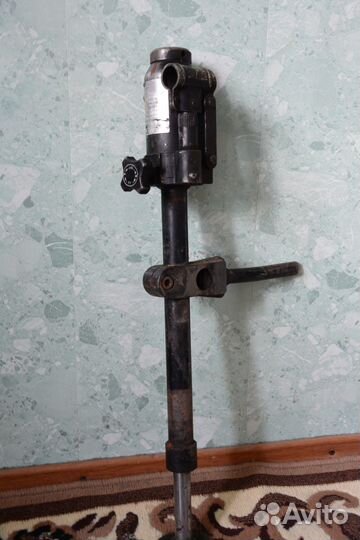 Домкрат бронированный Mercedes Benz S Class W140