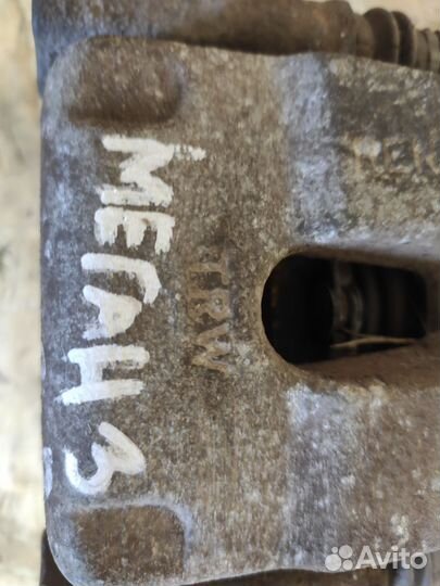 Суппорт задний правый Renault Megane 3, Fluence