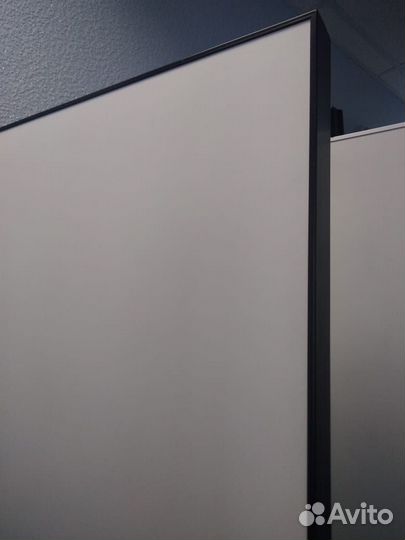 Скрытые межкомнатные двери black edition