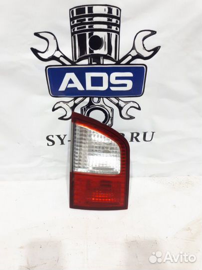 Фонарь внутренний правый Ssangyong Kyron 1 D20DT