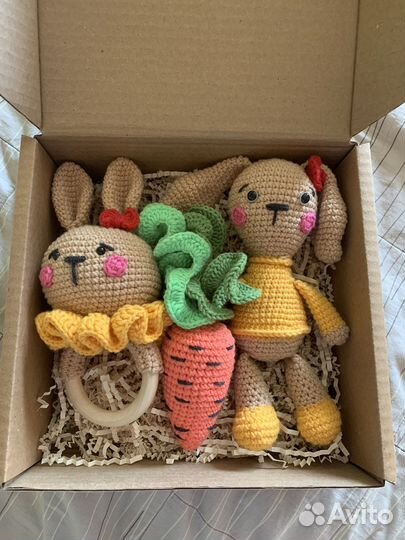Подарочный набор игрушек крючком ручная работа