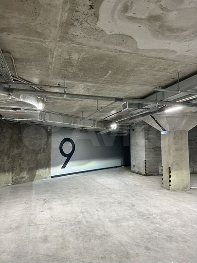 Машиноместо, 13 м²