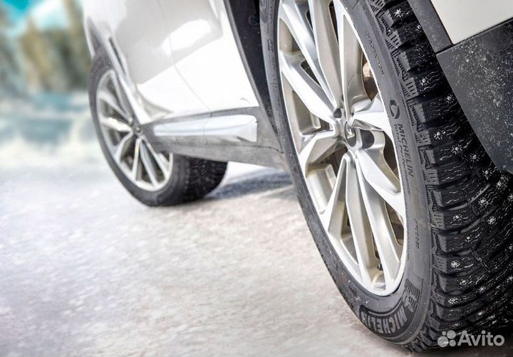 Michelin X-Ice North 4 225/40 R19 H