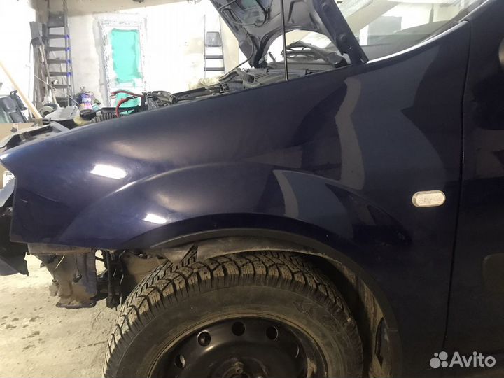 Переднее левое крыло Лада Ларгус