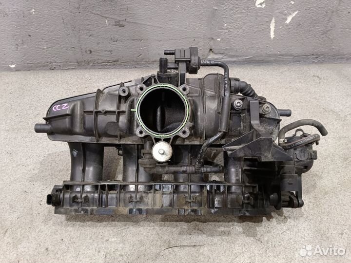 Впускной коллектор в сборе для 2.0 VW Passat CC