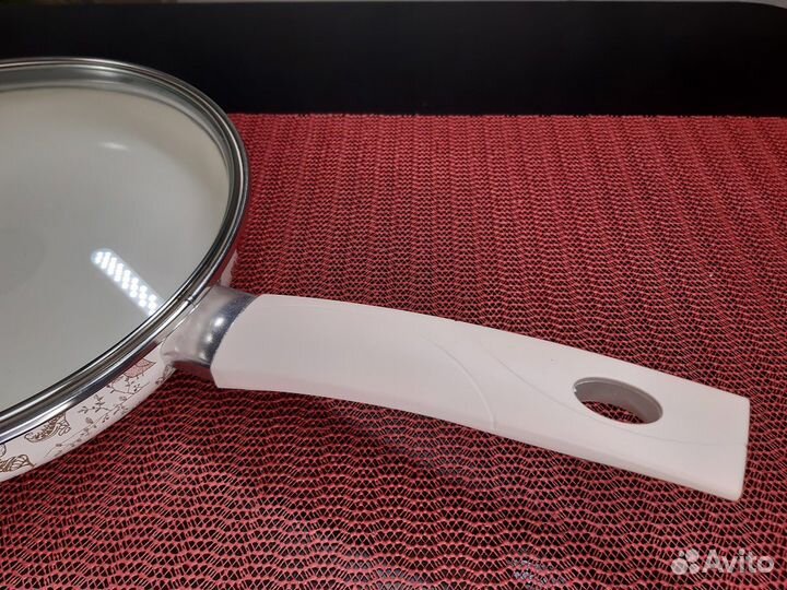 Сковородка эмалированная с крышкой Птичий дворик