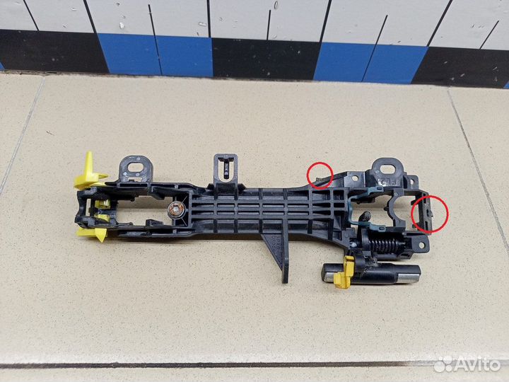 Кронштейн ручки Land Cruiser (150) -Prado 2009