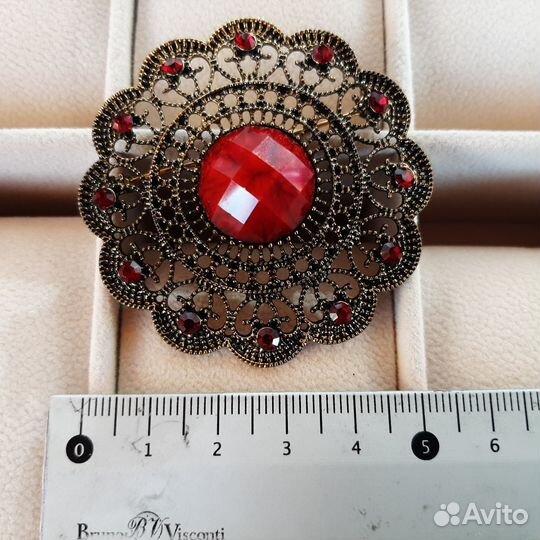 Брошь винтаж