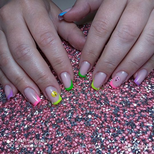 Маникюр и смарт педикюр, гель-лак с выравниванием