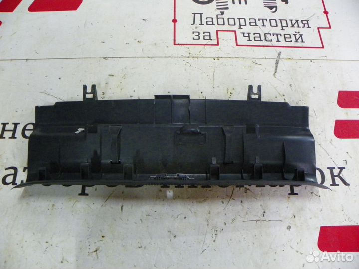 Обшивка багажника Skoda Octavia