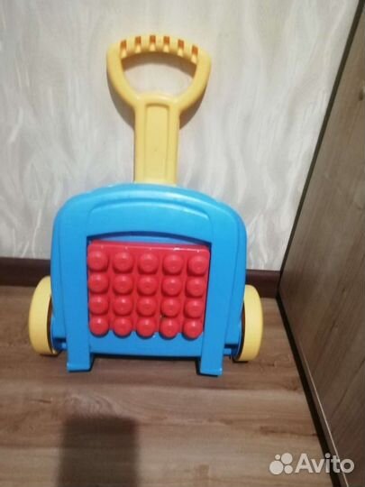 Чемоданчик с конструктором