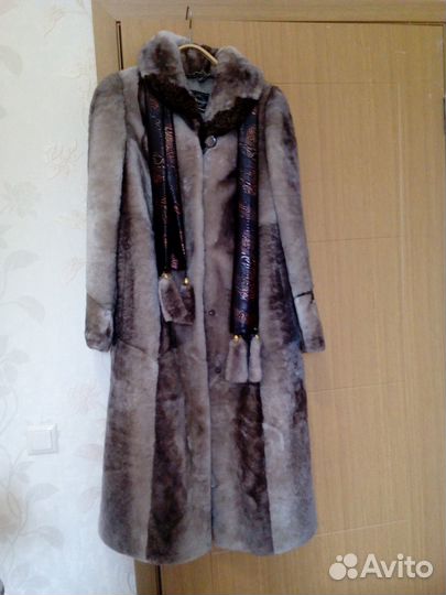 Новая шуба с воротником шарфом