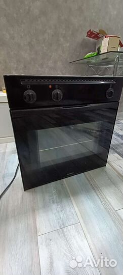 Духовой шкаф Ariston FS 11