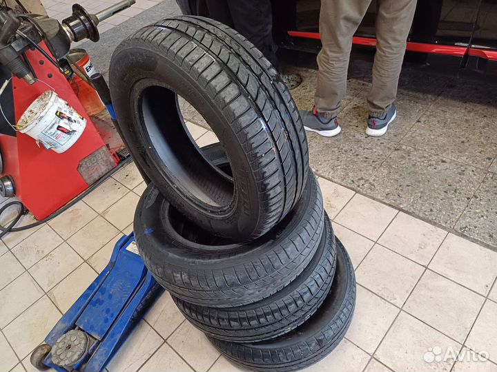 Pirelli Cinturato P1 185/65 R14 86H