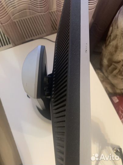 Монитор Samsung