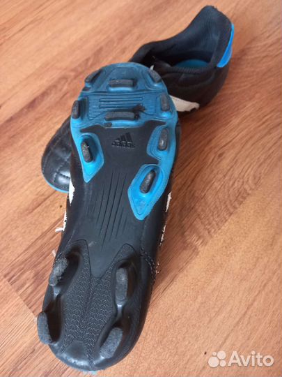 Футбольные бутсы детские