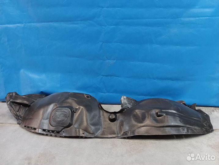 Подкрылок передний Шкода Кодиак