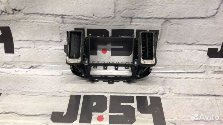 Рамка монитора передняя Infiniti Fx35 S51 VQ35HR