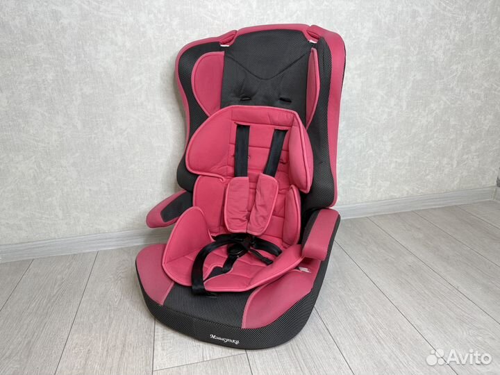 Автомобильное детское кресло от 9 до 36 кг