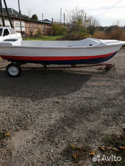 Лодка пэлла