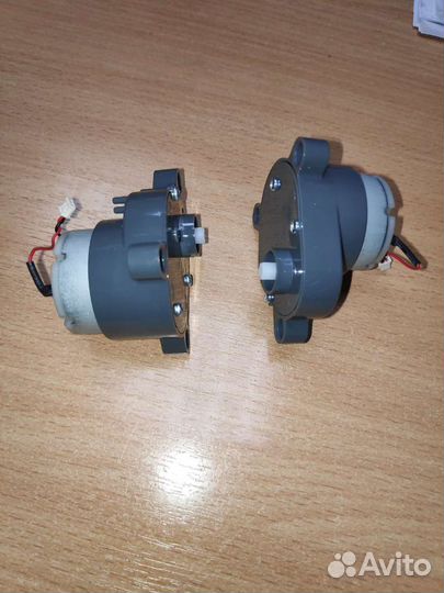 Привод боковой щётки для робота iBoto Smart X610G