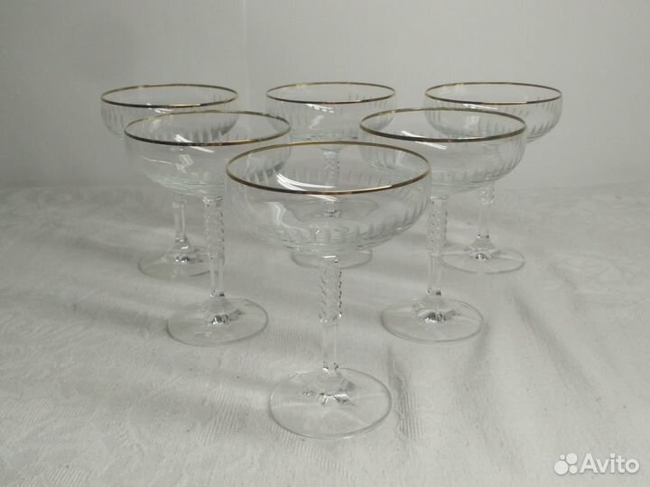 Хрусталь.Креманки. Графин. Вазы. Фужеры.Рюмки