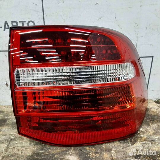 Фонарь правый Porsche Cayenne 957