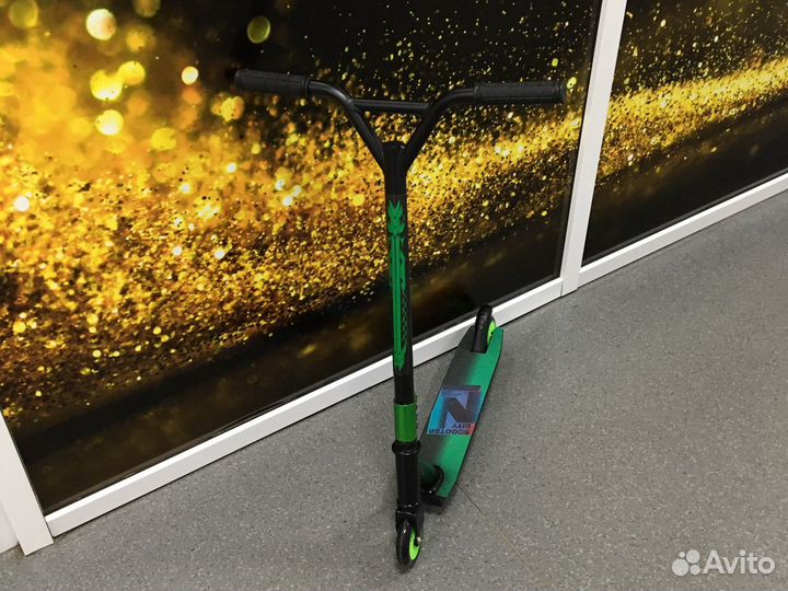 Самокат трюковой