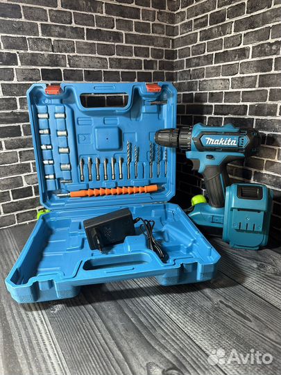 Шуруповерт makita