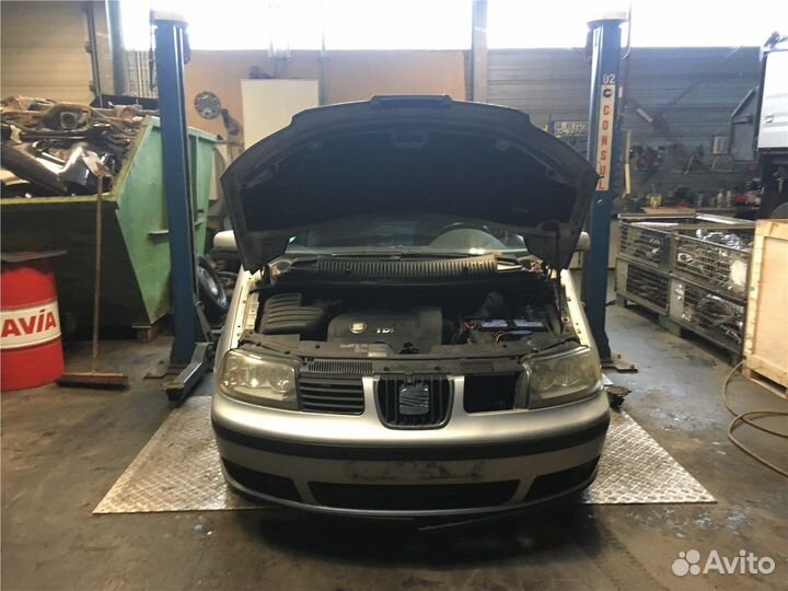 Разбор на запчасти Seat Alhambra