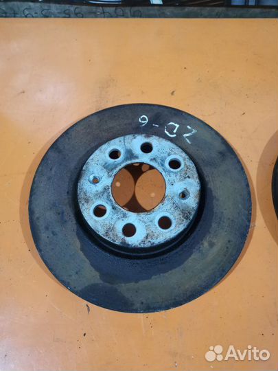 Диск тормозной Opel Corsa хетчбек А14XER 2014