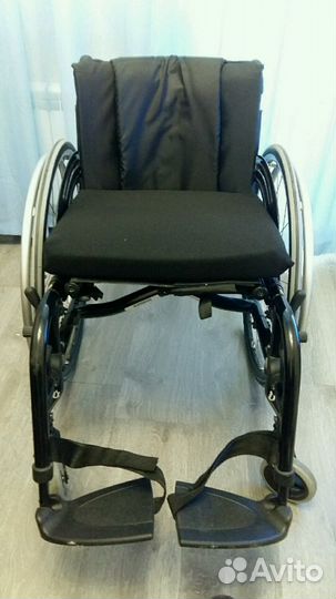 Коляска инвалидная
