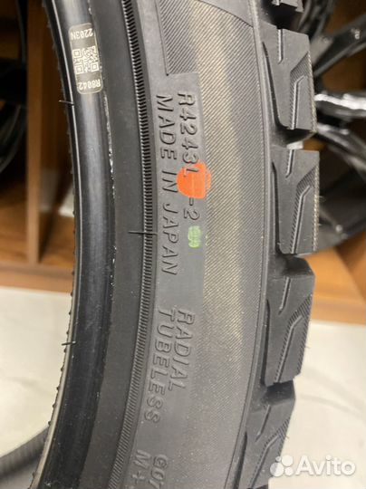 Yokohama Ice Guard G075 275/35 R22 и 315/30 R22