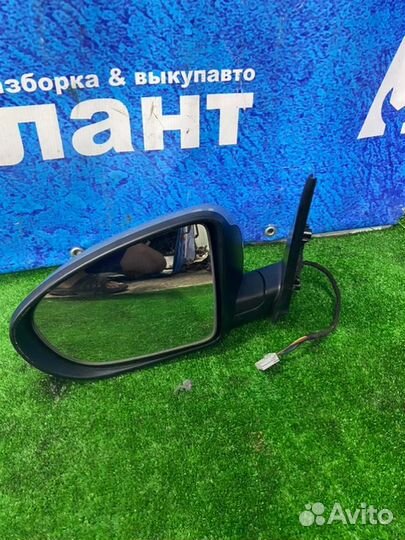 Зеркало заднего вида боковое левое Nissan Qashqai