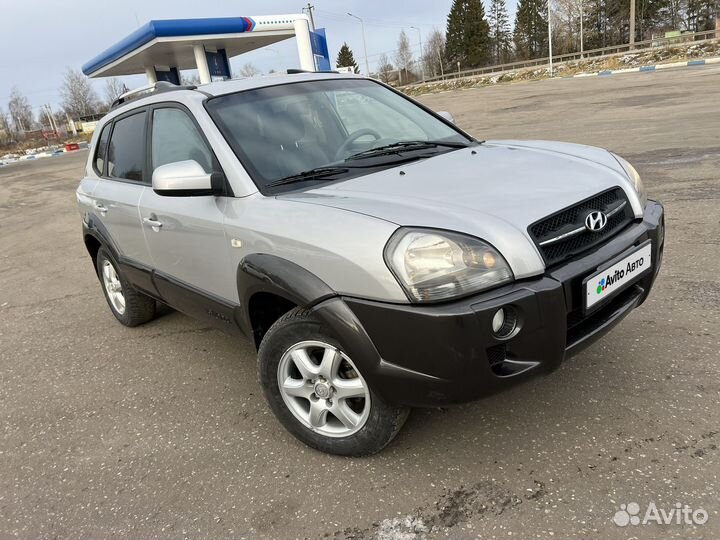 Hyundai Tucson 2.0 AT, 2005, 210 000 км