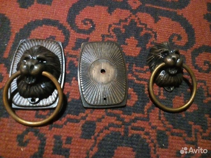 Дверной глазок, дверные ручки со львами, маслёнка