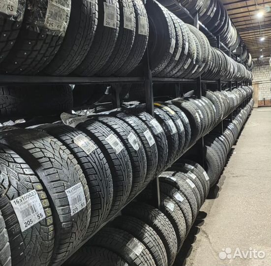 Kleber Quadraxer 2 205/60 R16 96P