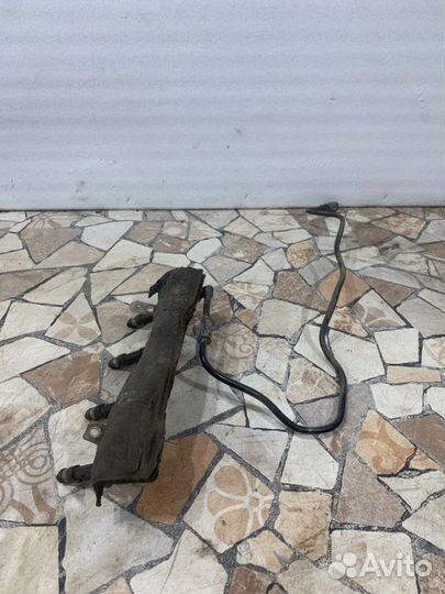 Топливная рампа (рейка) Opel Corsa хэтчбек 1.4