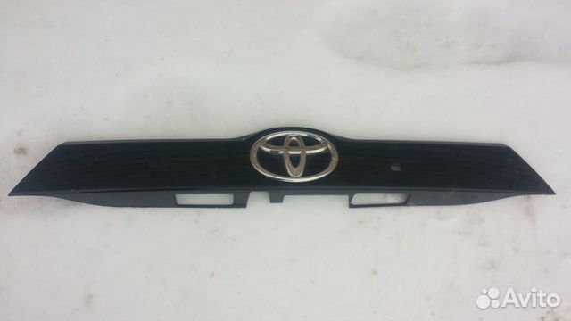 Toyota Highlander 3 2013-2016 г накладка багажника