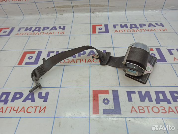 Ремень безопасности задний левый Chevrolet Cruze 13359771