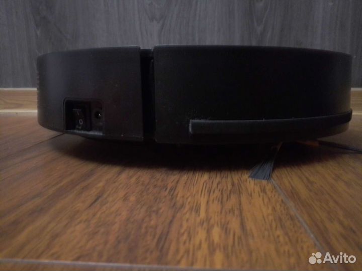 Робот-пылесос Royal Wellfort